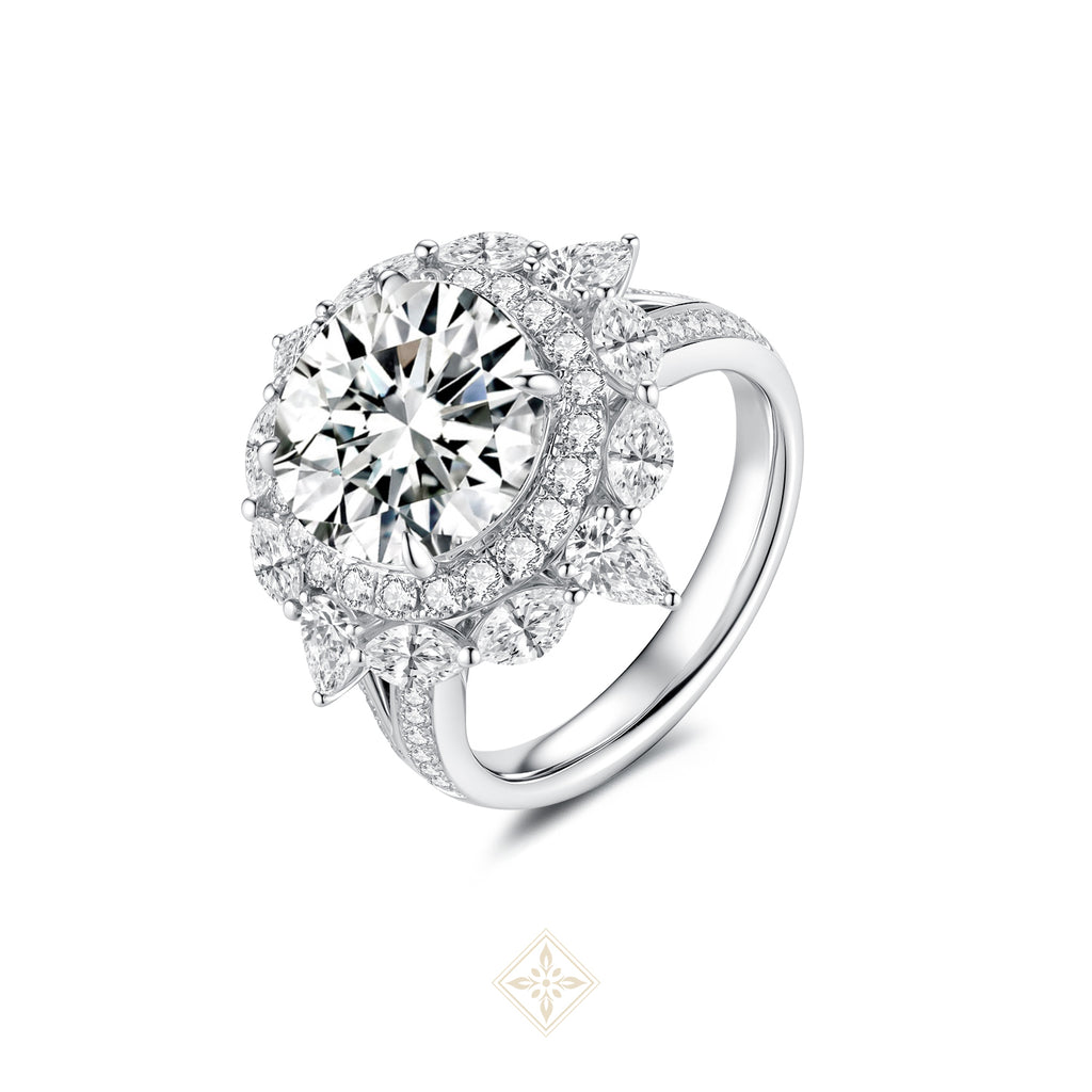 Palace's Ring Collection